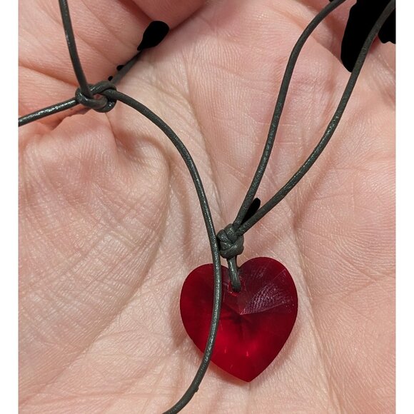 Casual Coquette Tie On Red Heart Pendant Necklace - Picture 6 of 6